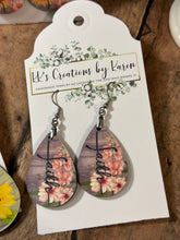 Load image into Gallery viewer, "FANCY LIKE" Earrings