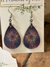 Load image into Gallery viewer, "FANCY LIKE" Earrings