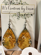 Load image into Gallery viewer, "FANCY LIKE" Earrings