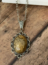 Load image into Gallery viewer, SEMI-PRECIOUS STONE Necklace (N35)