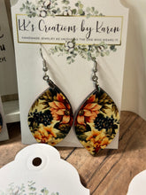 Load image into Gallery viewer, "FANCY LIKE" Earrings