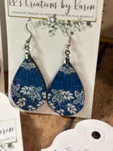 Load image into Gallery viewer, "FANCY LIKE" Earrings
