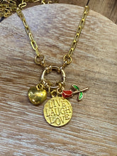 Load image into Gallery viewer, NECKLACE: PAPERCLIP (N01)