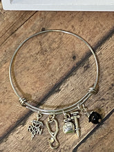 Load image into Gallery viewer, NURSE (NUR)