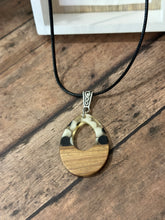 Load image into Gallery viewer, WOOD & RESIN Necklace (N51)