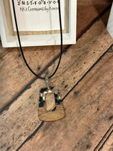 Load image into Gallery viewer, WOOD & RESIN Necklace (N51)