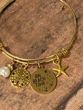 Load image into Gallery viewer, ON BEACH TIME (B115G)