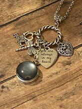 Load image into Gallery viewer, HUSBAND-ALWAYS IN MY HEART Snap (S27) 24"