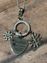 Load image into Gallery viewer, SNOWFLAKES ARE KISSES FROM HEAVEN Necklace (NC01) 24&quot;
