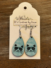 Load image into Gallery viewer, &quot;FANCY LIKE&quot; Pet Earrings
