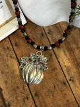 Load image into Gallery viewer, PUMPKIN Necklace (NE20)
