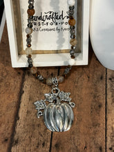 Load image into Gallery viewer, PUMPKIN Necklace (NE20)
