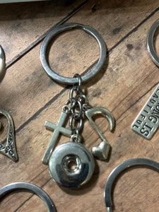 ASSORTED SNAP Keychains