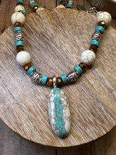 Load image into Gallery viewer, TEAL OVAL Necklace (NE09) 22-24&quot;
