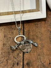 Load image into Gallery viewer, JEEP GIRL Necklace (NC133) 22&quot;
