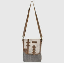 Load image into Gallery viewer, WRISTLETS/CROSSBODY/SHOULDER Bags
