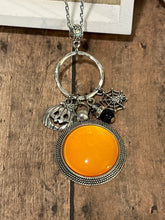 Load image into Gallery viewer, HALLOWEEN Necklace (C05) 22/24&quot;&quot;
