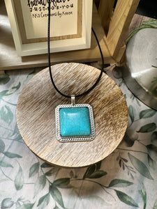 STONE Necklace (N32)