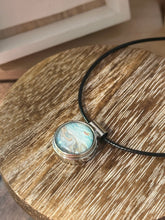 Load image into Gallery viewer, ROUND Snap Necklace (S94) 18-20&quot;

