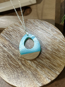 WOOD & RESIN Necklace (N51)