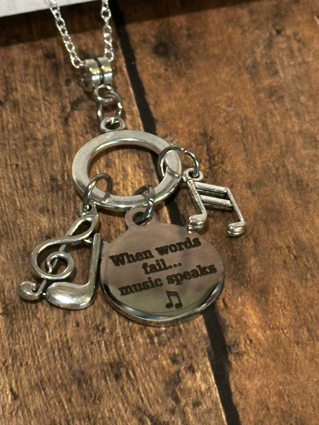 MUSIC SPEAKS Charm Necklace (NC41)