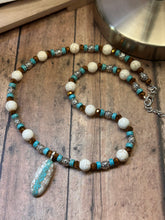 Load image into Gallery viewer, TEAL OVAL Necklace (NE09) 22-24&quot;
