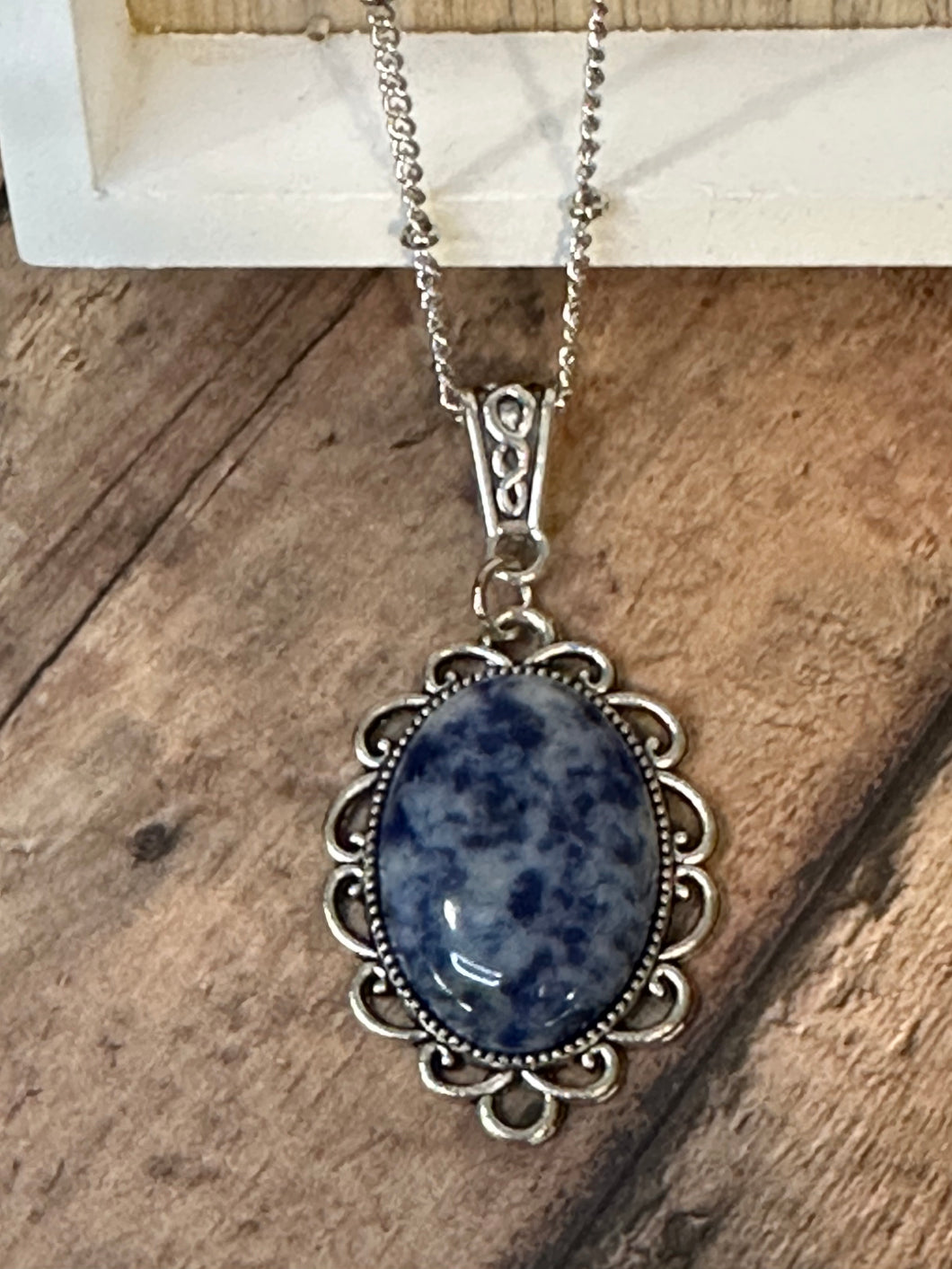 SEMI-PRECIOUS STONE Necklace (N35)