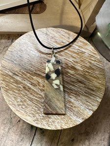 WOOD & RESIN Necklace (N51)