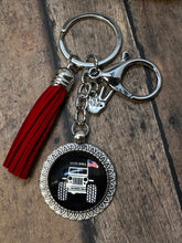 Load image into Gallery viewer, JEEP LIFE Keychain (K000-54)
