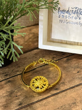 Load image into Gallery viewer, SNAP Gold Bracelet

