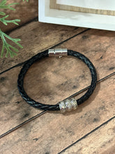 Load image into Gallery viewer, UNISEX LEATHER Bracelet
