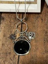 Load image into Gallery viewer, HALLOWEEN Necklace (C05) 22/24&quot;&quot;
