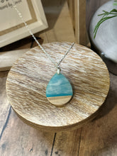 Load image into Gallery viewer, WOOD &amp; RESIN Necklace (N51)
