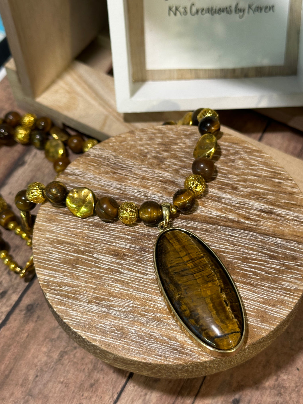 BROWN TIGER EYE-LIKE Necklace