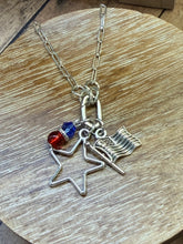 Load image into Gallery viewer, NECKLACE:  PAPERCLIP (N01)
