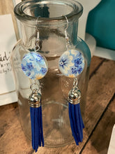Load image into Gallery viewer, TASSEL Earrings
