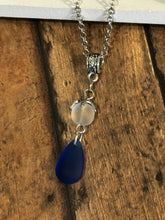 Load image into Gallery viewer, SEAGLASS Necklace &amp; Earrings (21&quot;)
