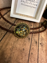 Load image into Gallery viewer, LEATHER BOLO TIE (BL05)
