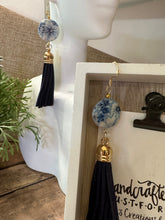 Load image into Gallery viewer, TASSEL Earrings
