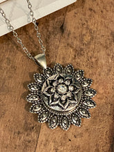 Load image into Gallery viewer, SNAP NECKLACES - 18MM

