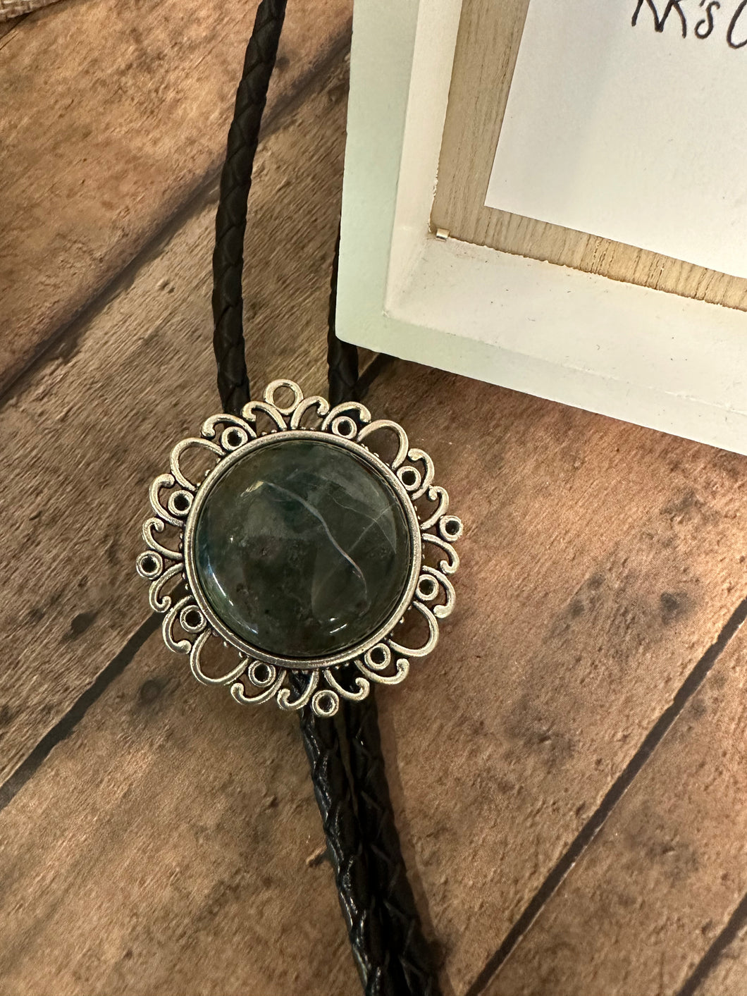 LEATHER BOLO TIE (BL04)