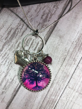 Load image into Gallery viewer, FRIEND Necklace (C13) 22&quot;
