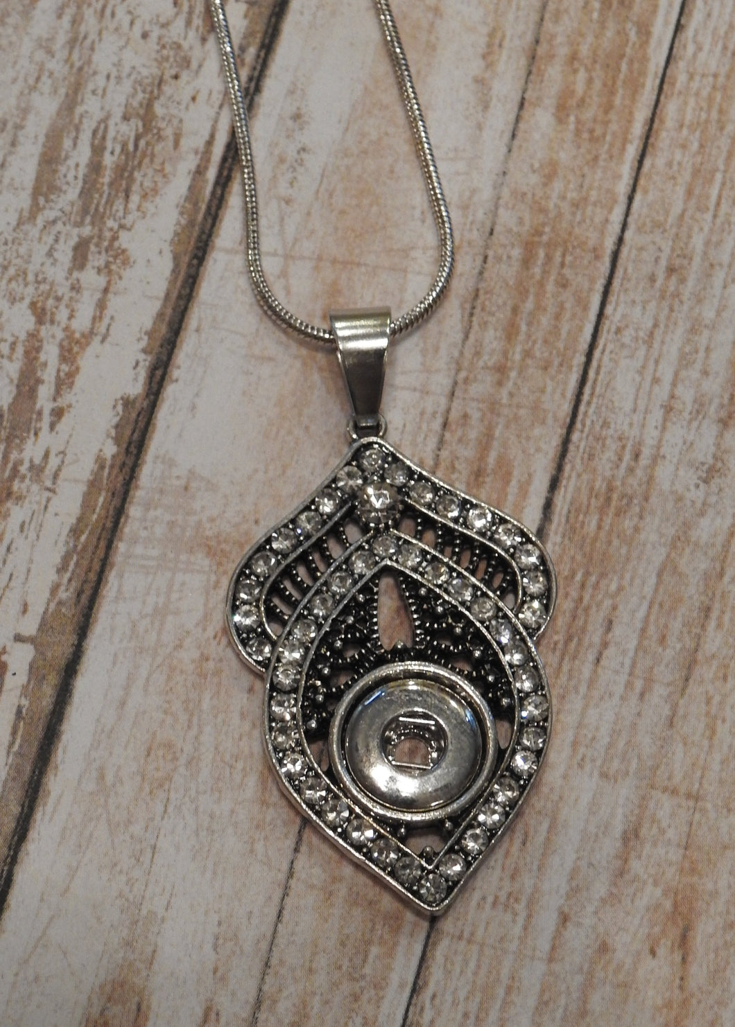 RHINESTONE Pendant Snap Necklace