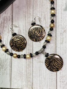 ANIMAL PRINT Necklace (NE01-N)