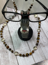 Load image into Gallery viewer, EYEGLASS NECKLACE/HOLDER (E011)
