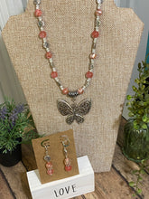 Load image into Gallery viewer, BUTTERFLY Necklace (NE81-N)
