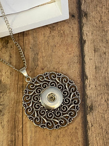 ROUND MEDALLION Snap Necklace (S52)