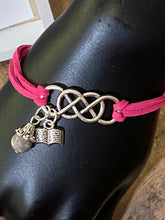 Load image into Gallery viewer, LOVE TO READ Leather Bracelet (BR28)
