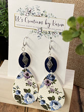 Load image into Gallery viewer, FAUX Leather Floral Earrings (EA0064)

