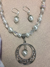 Load image into Gallery viewer, SILVER CIRCLE Necklace &amp; Earrings Set (NE021)
